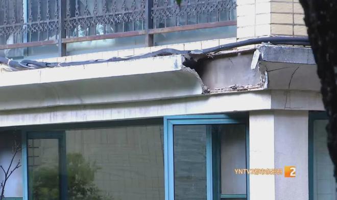 ！昆明这个小区居民进出心慌慌爱游戏ayx防护网都被打烂(图11)