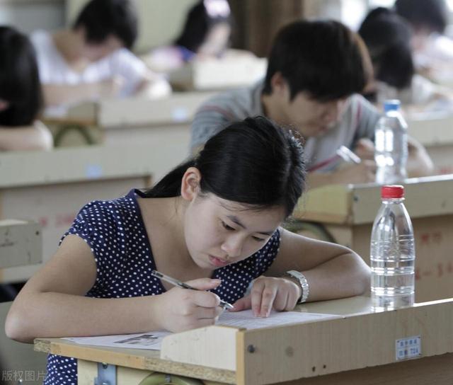哪个口碑好强迫症的孩子怎么开导爱游戏ayx北京强迫症心理咨询(图1)