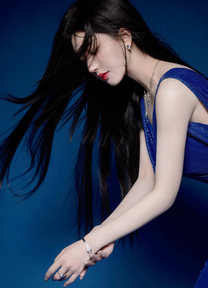 重口一区二区三区爱游戏爱体育暴力